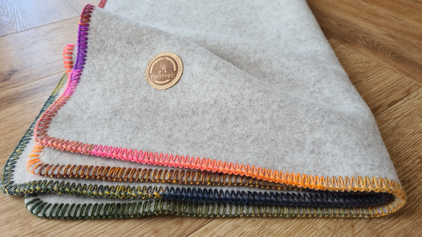 Exklusiv - 100% Merino Kinder-Wolldecke 70x100cm - Einzelstück
