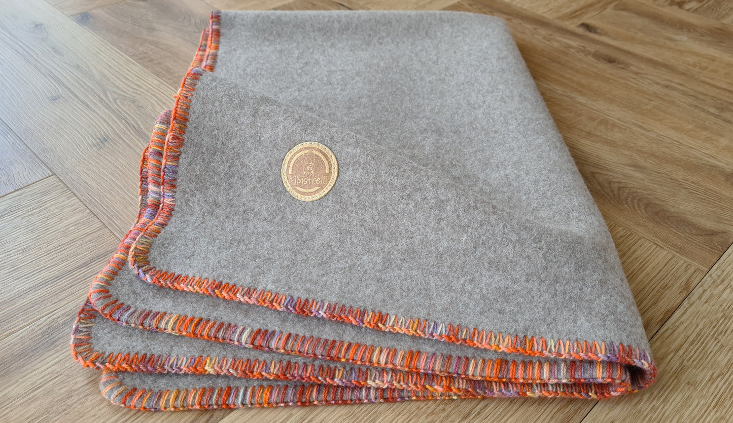 Exklusiv - 100% Merino Kinder-Wolldecke 70x100cm - Einzelstück