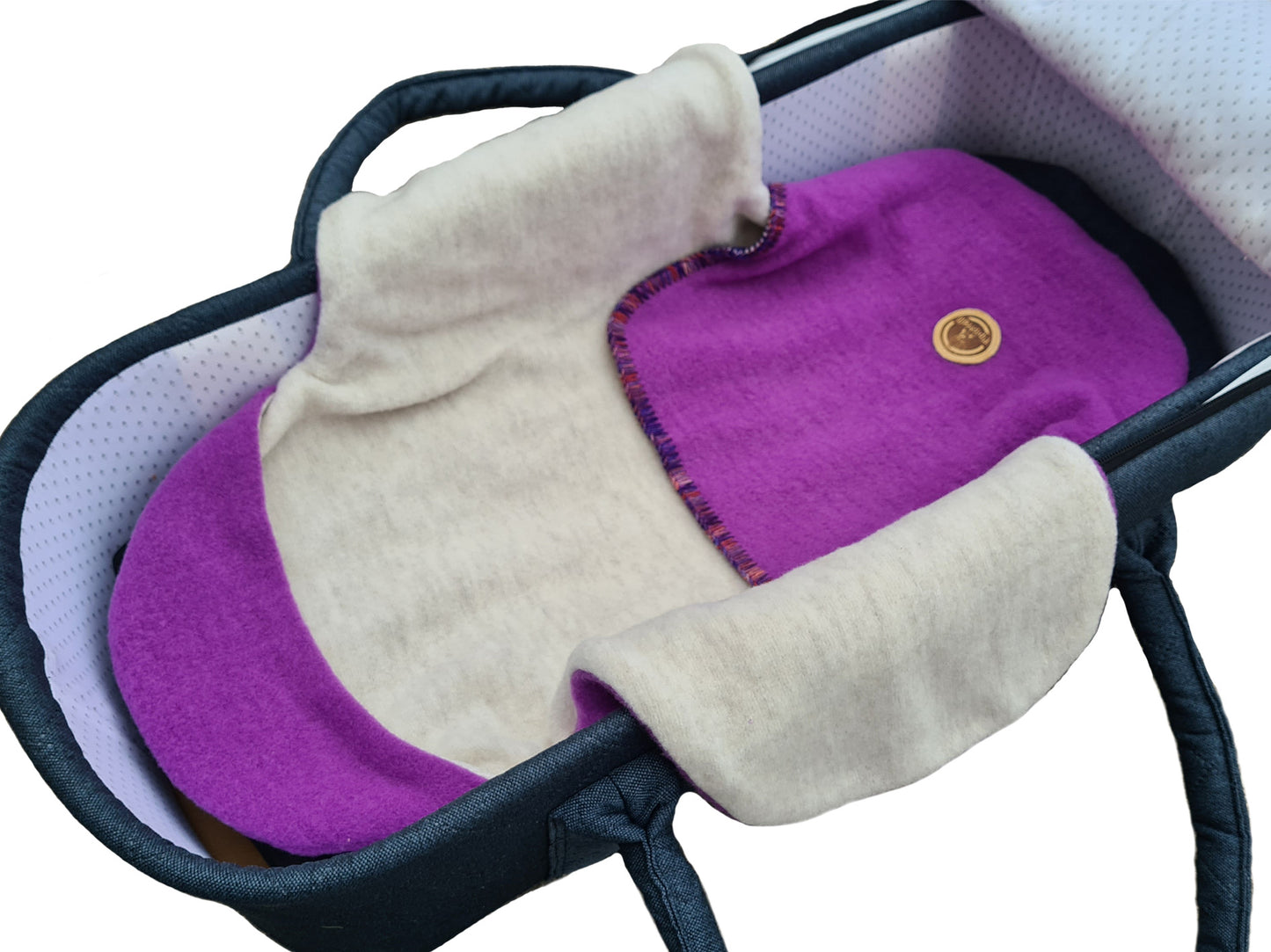 Baby Einschlagdecke lila im Kinderwagen – 100% Natur Pipistrelli